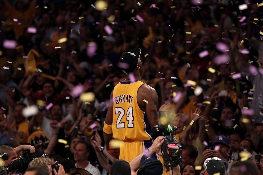 Kobe festejando